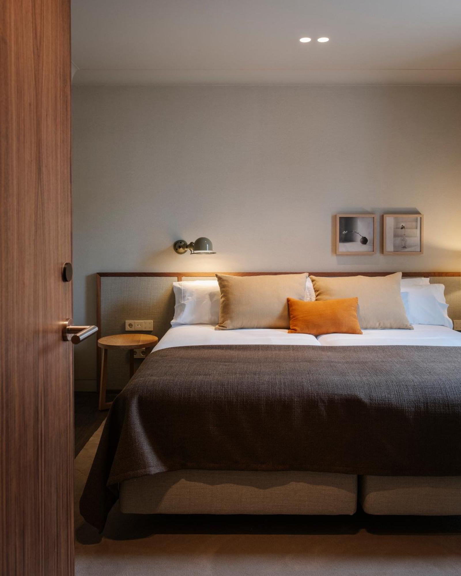 Hotel Rhin Garden ซานตานเดร์ ภายนอก รูปภาพ