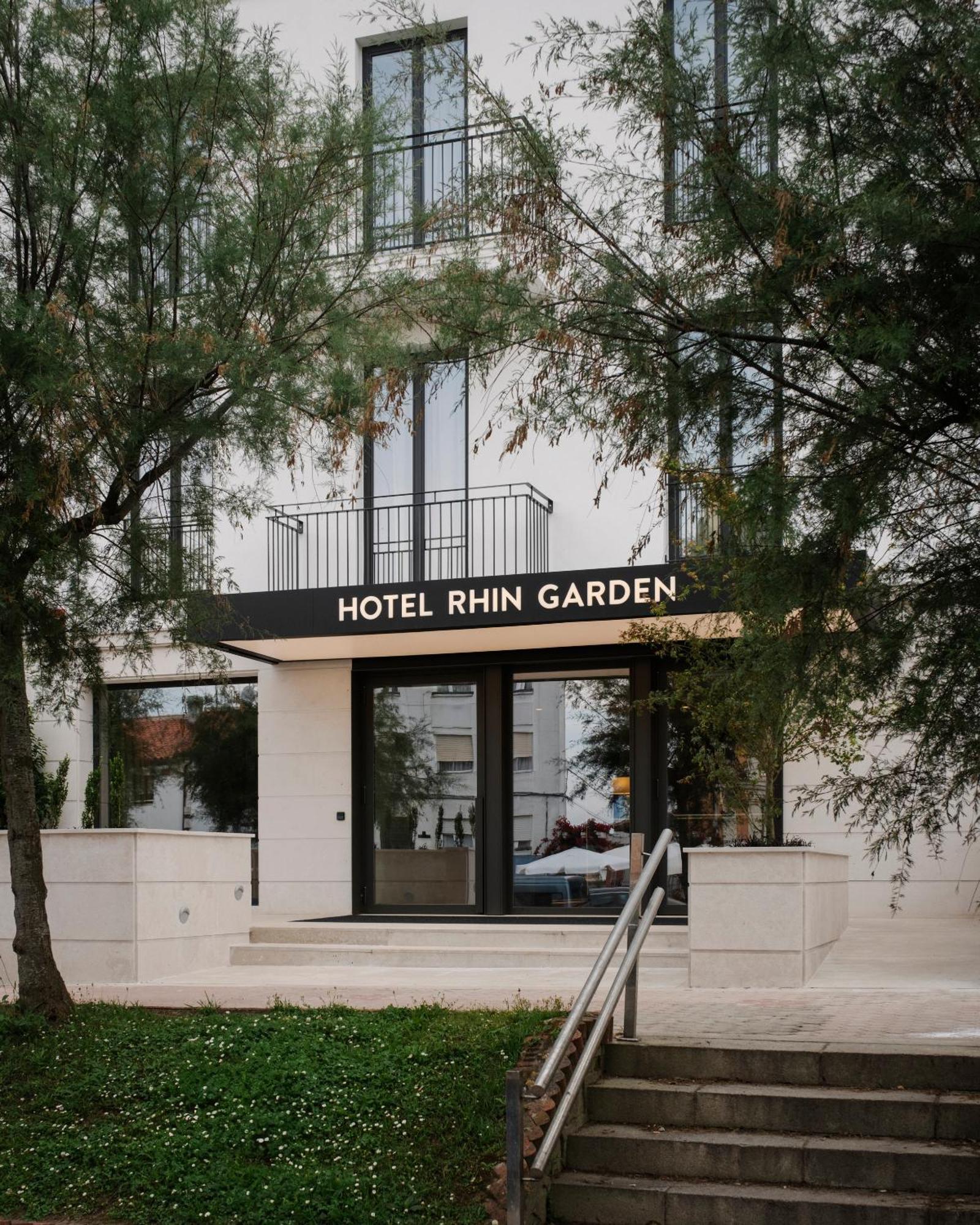 Hotel Rhin Garden ซานตานเดร์ ภายนอก รูปภาพ