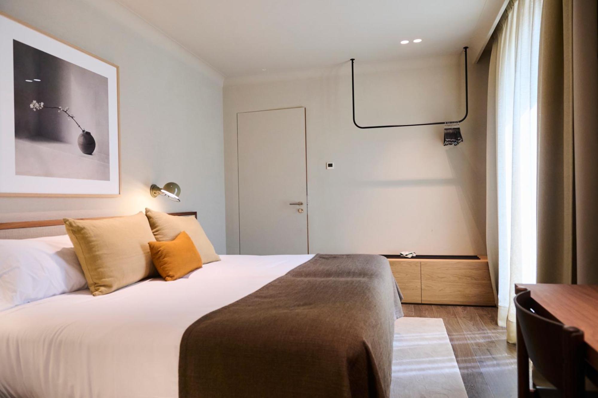 Hotel Rhin Garden ซานตานเดร์ ภายนอก รูปภาพ